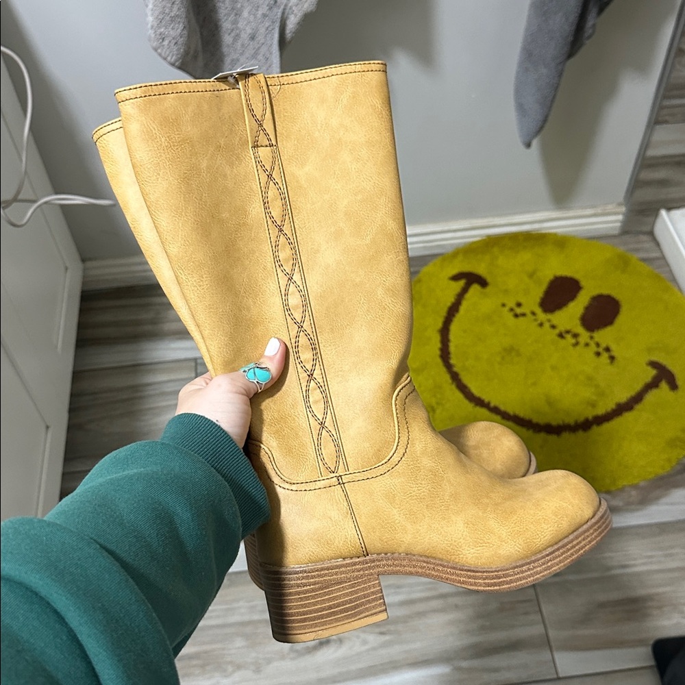 No Boundaries Women’s Boots